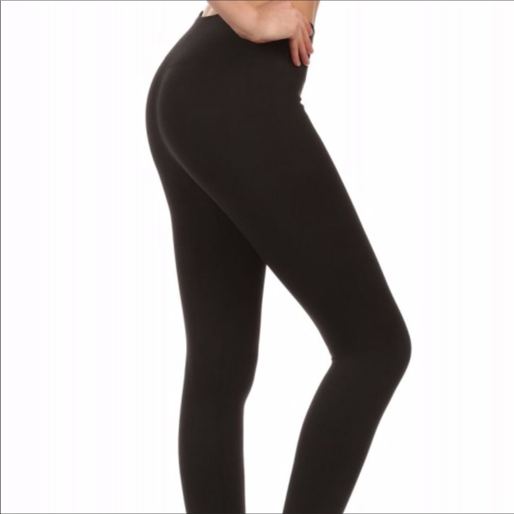 Lightweight Black Leggings